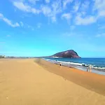 Brisas Del Roque Coastline In شقة